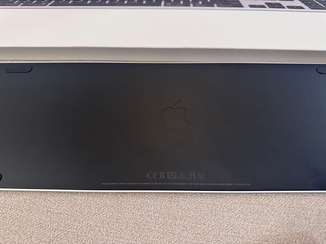 Magic Keyboard with Touch ID US配列 ブラック