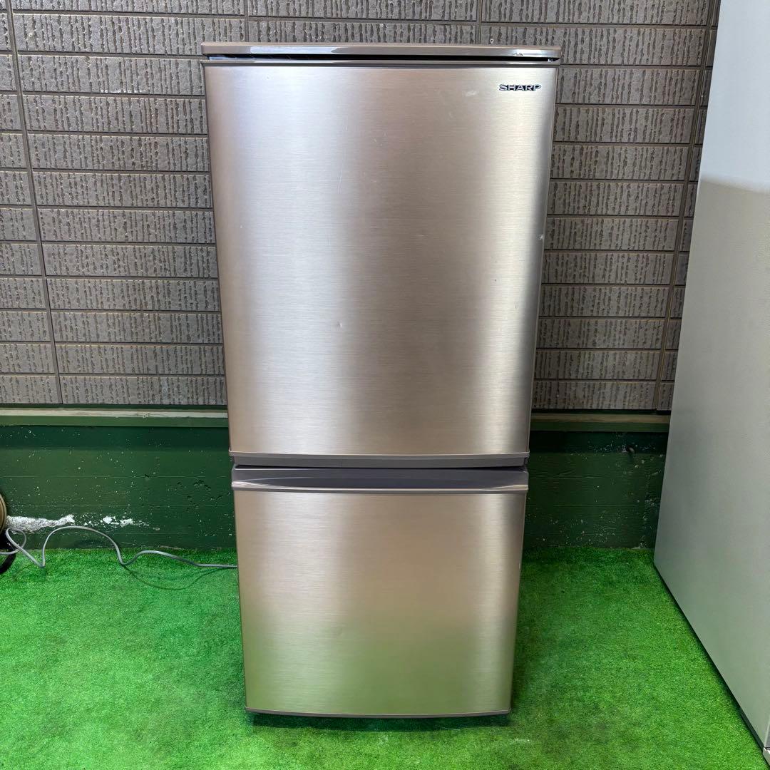 SHARP 137L 冷蔵庫 一人暮らし 人気カラー【地域限定配送無料】