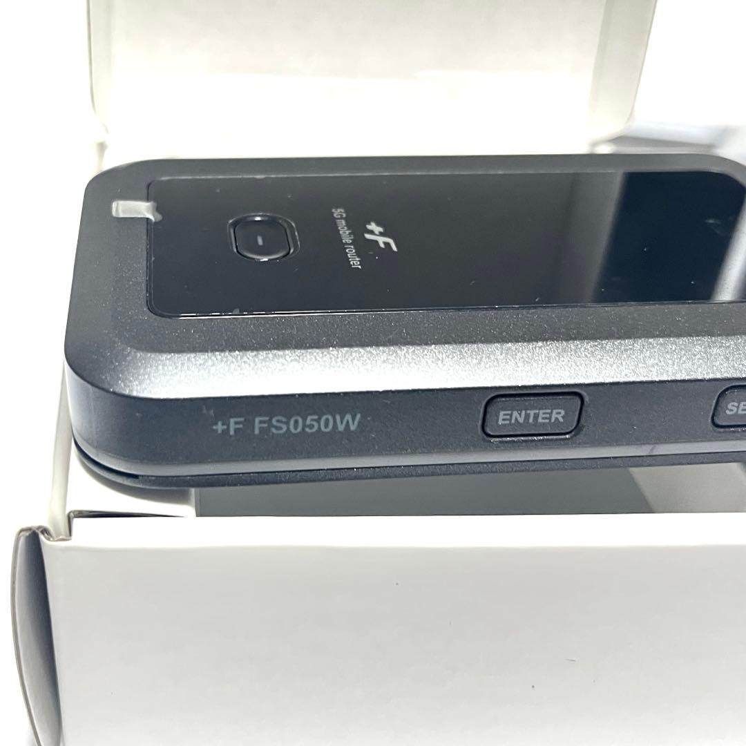 +F FS050W FUJISOFT 富士ソフト