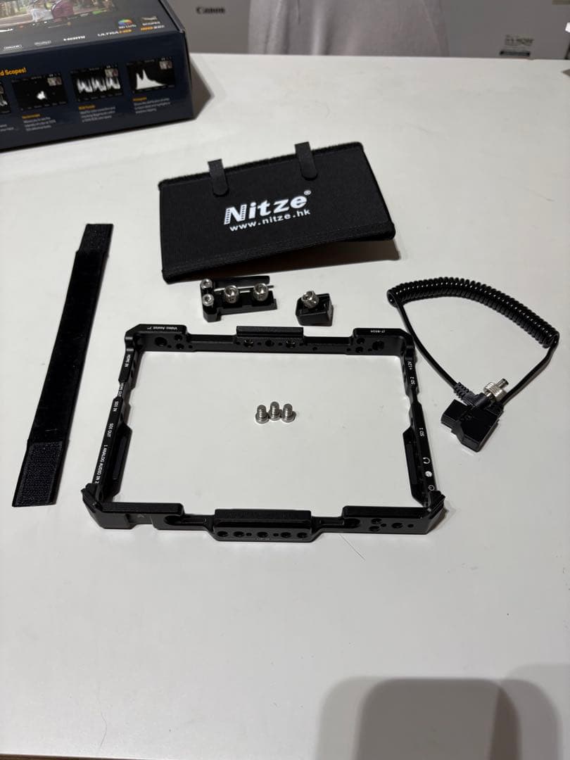 BlackMagic Video Assist 7インチ　12G HDR