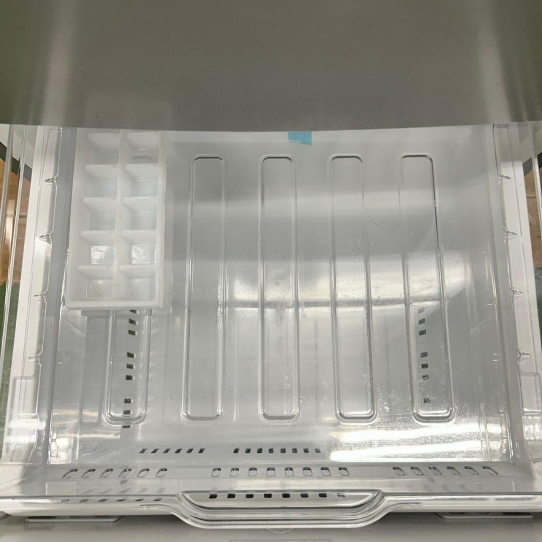 135 冷蔵庫　大型　300L～400L　極美品　観音開き　格安　大人気　6ドア