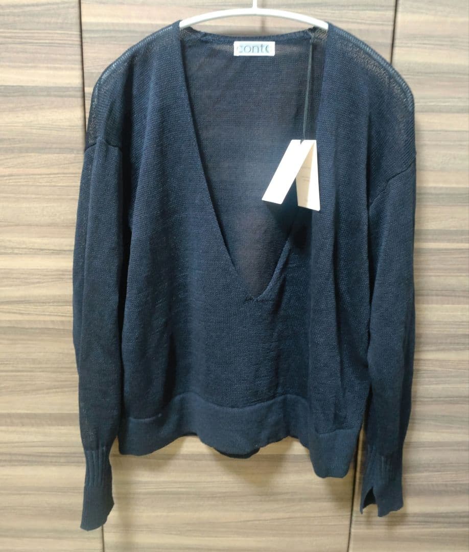 ＜conte＞ディープVネック プルオーバーニット