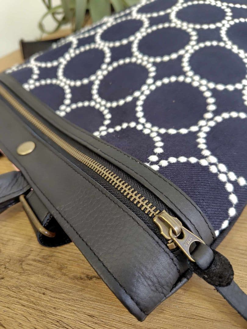 2点おまとめ　/2025tambourineタンバリンネイビー×白/牛革A4トー