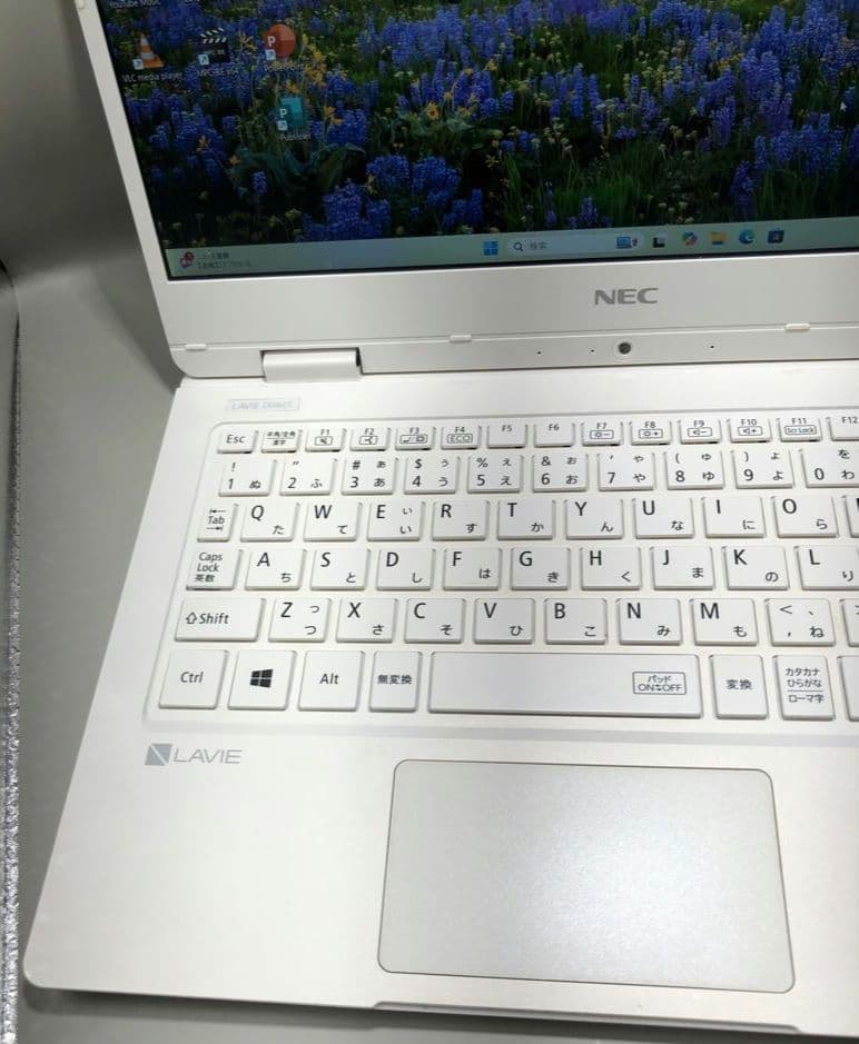 超軽量小型モバイルNEC LAVIE Direct PC Win11/256GB