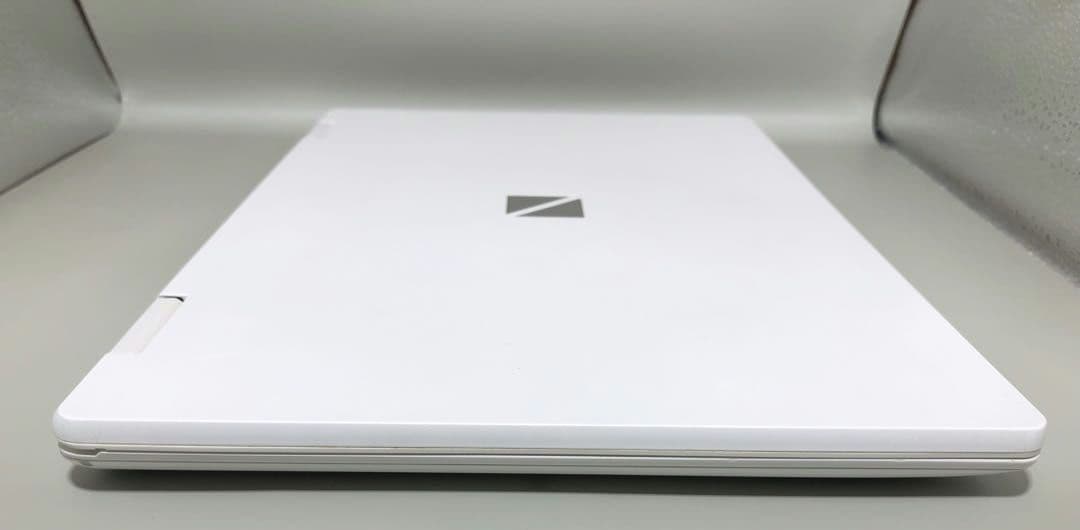 超軽量小型モバイルNEC LAVIE Direct PC Win11/256GB