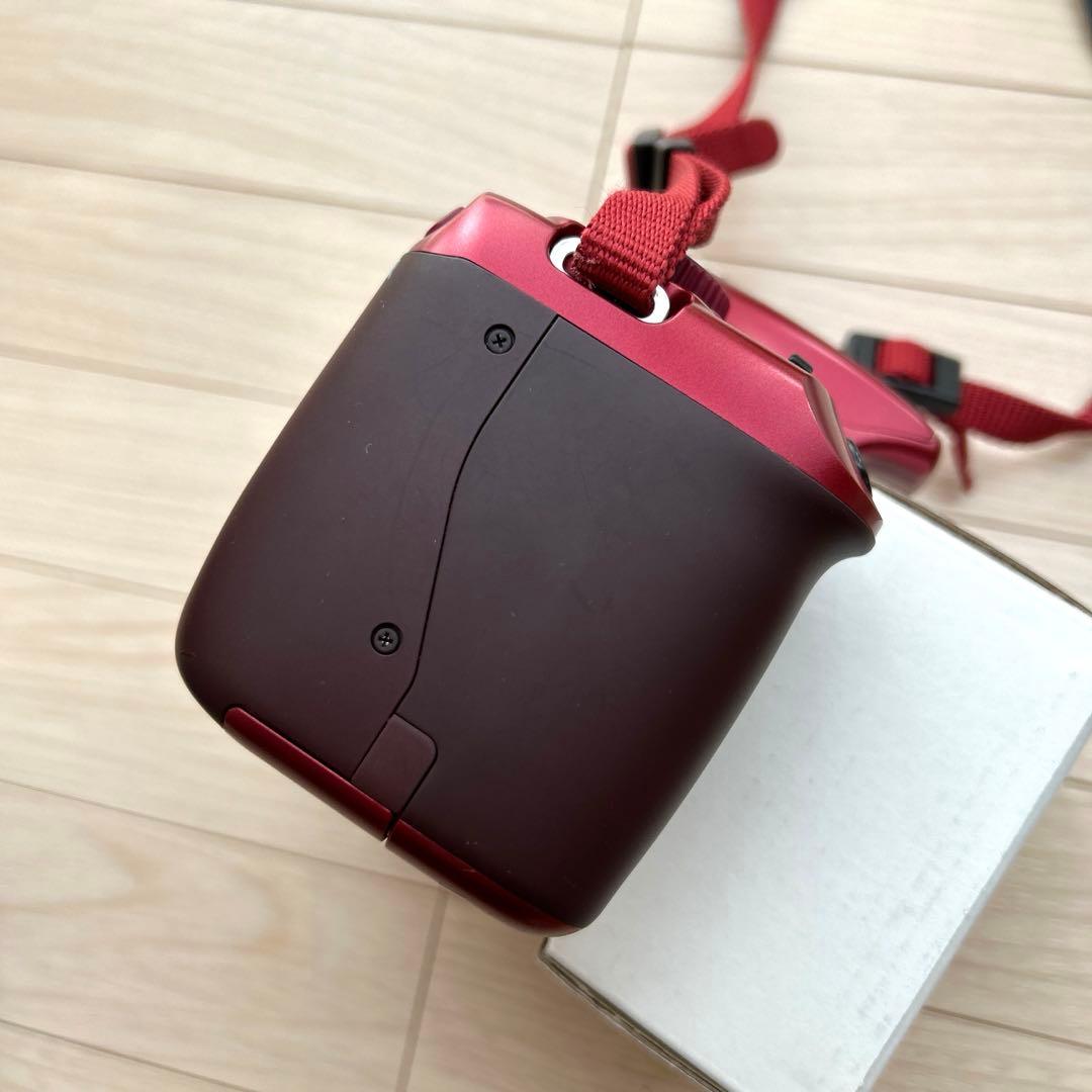 Canon EOS Kiss X50 レッド デジタル一眼レフカメラ