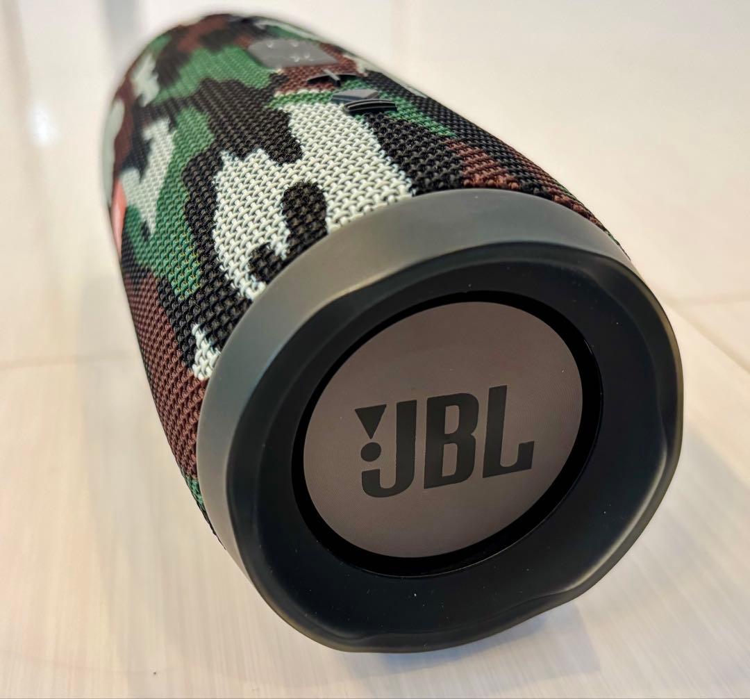 屋外使用なし JBL Charge3 迷彩 同柄ケース付 稼働時間極少付属品完備