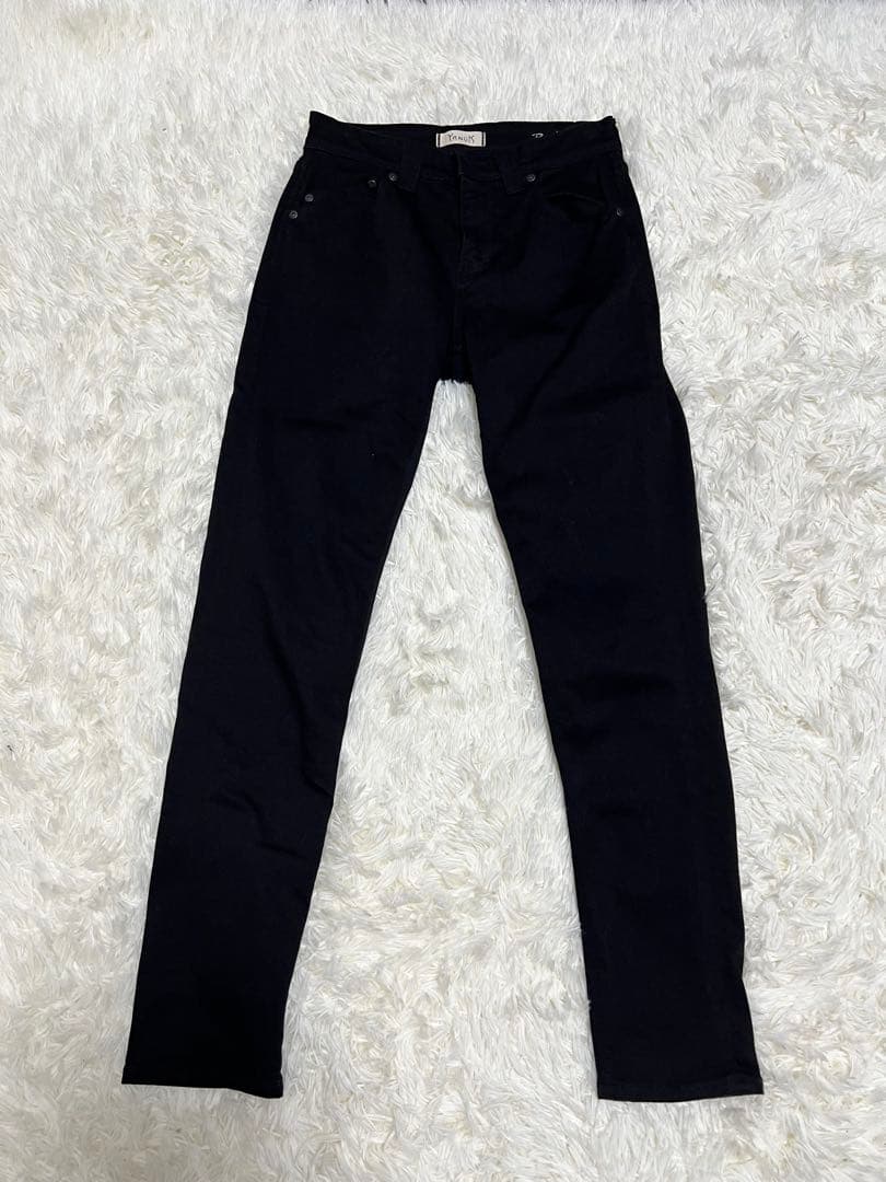 《極美品》YANUK ヤヌークRUTH スリムテーパードデニムW23 ブラック