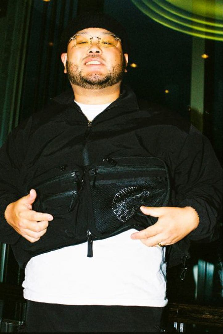 Diaspora skateboardsナイロンジャケット（Cosa着用）