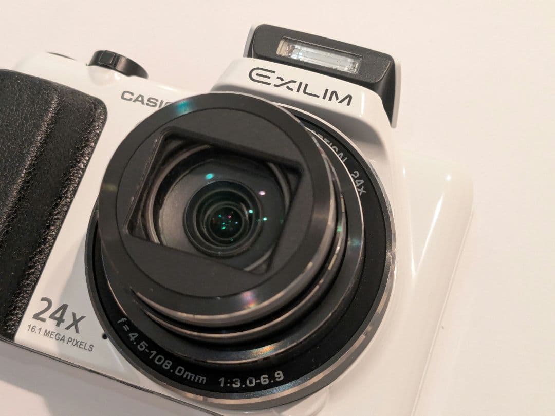 デジタルカメラ CASIO EXILIM EX-H50