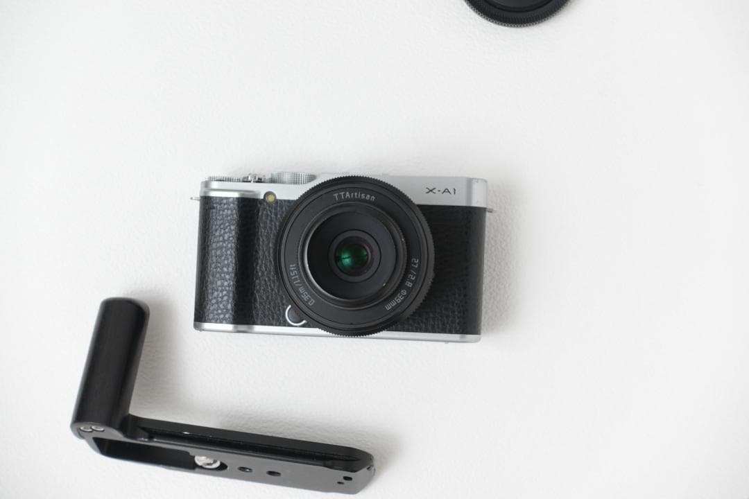 デジタルカメラ Fujifilm X-A1 + TTArtisan 27mm f/2.8