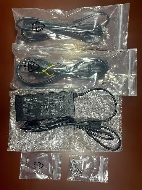 Synology DS216j NAS 2ベイ