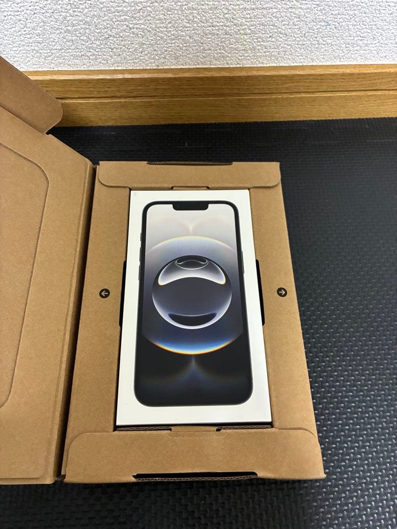 Apple iPhone 16e 未使用3/10迄