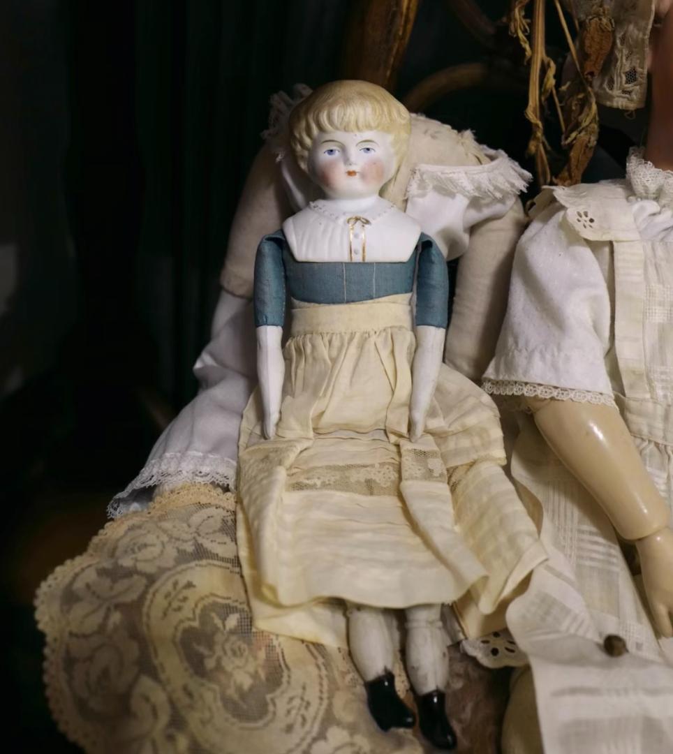 ドイツ　アンティーク　ビスクドール