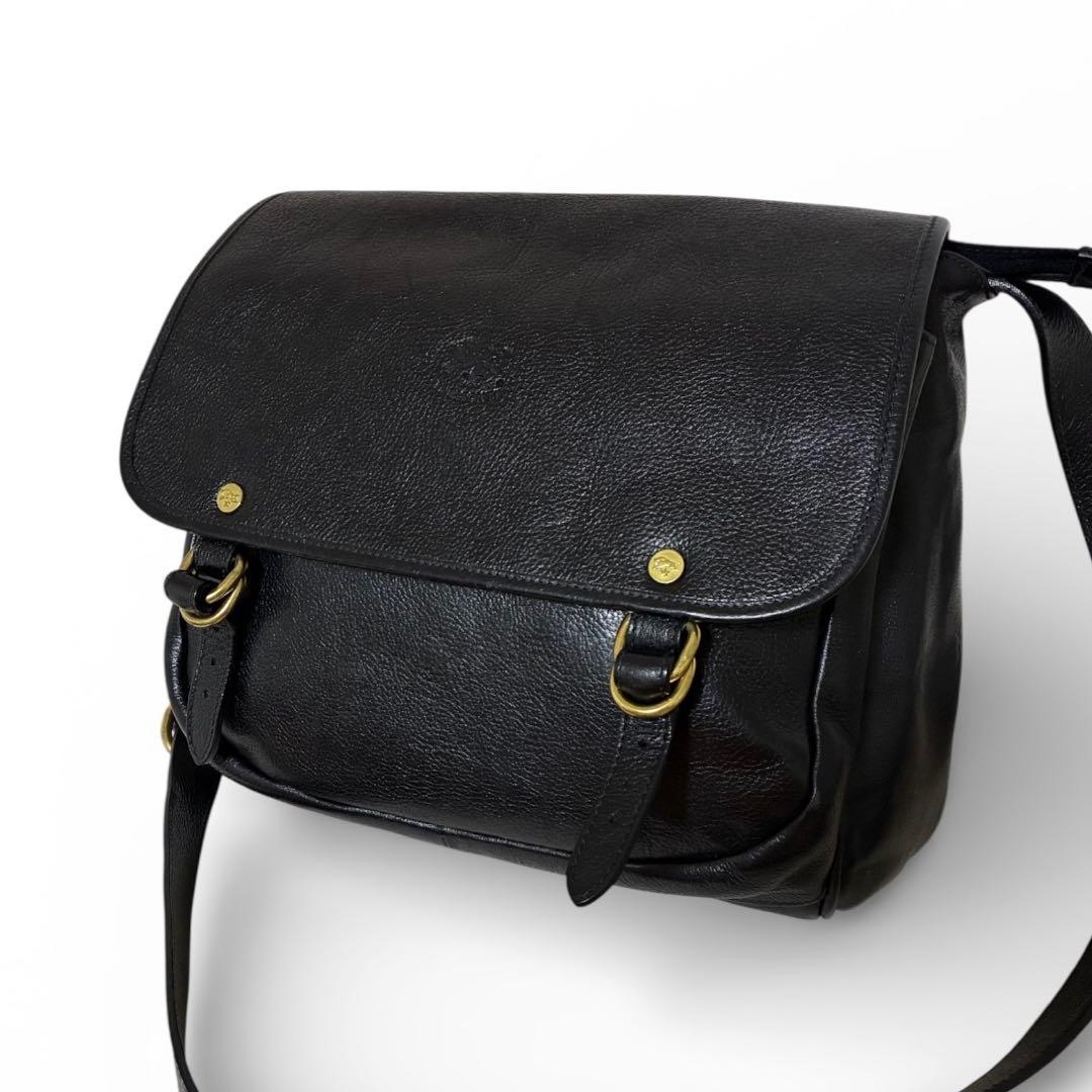 【でぐ様】　　イルビゾンテ 牛革ショルダーバッグ かぶせメッセンジャーバッグ