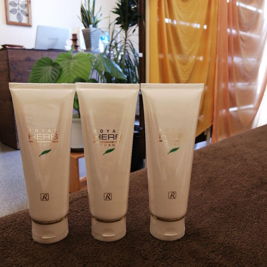 【新品未使用】ロイヤル化粧品 ロイヤルハーブフォーム(洗顔料)