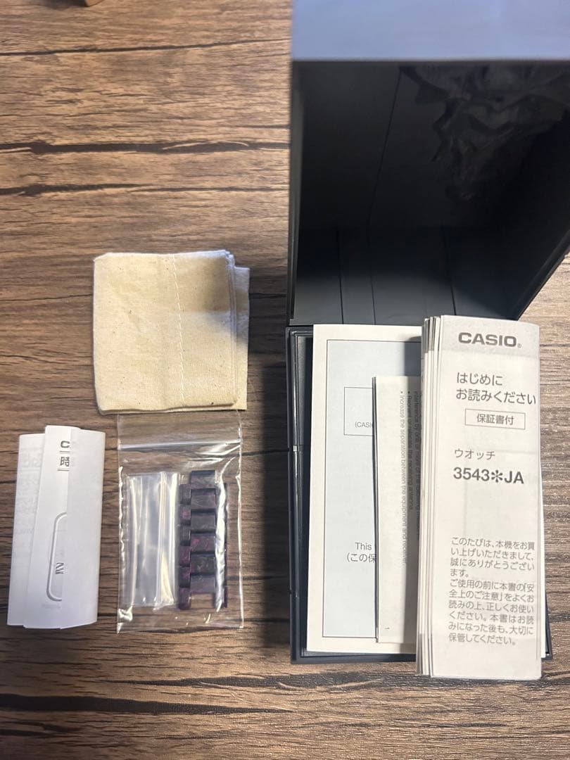 G-SHOCK フルカーボン 40周年限定モデル GCW-B5000UN-6