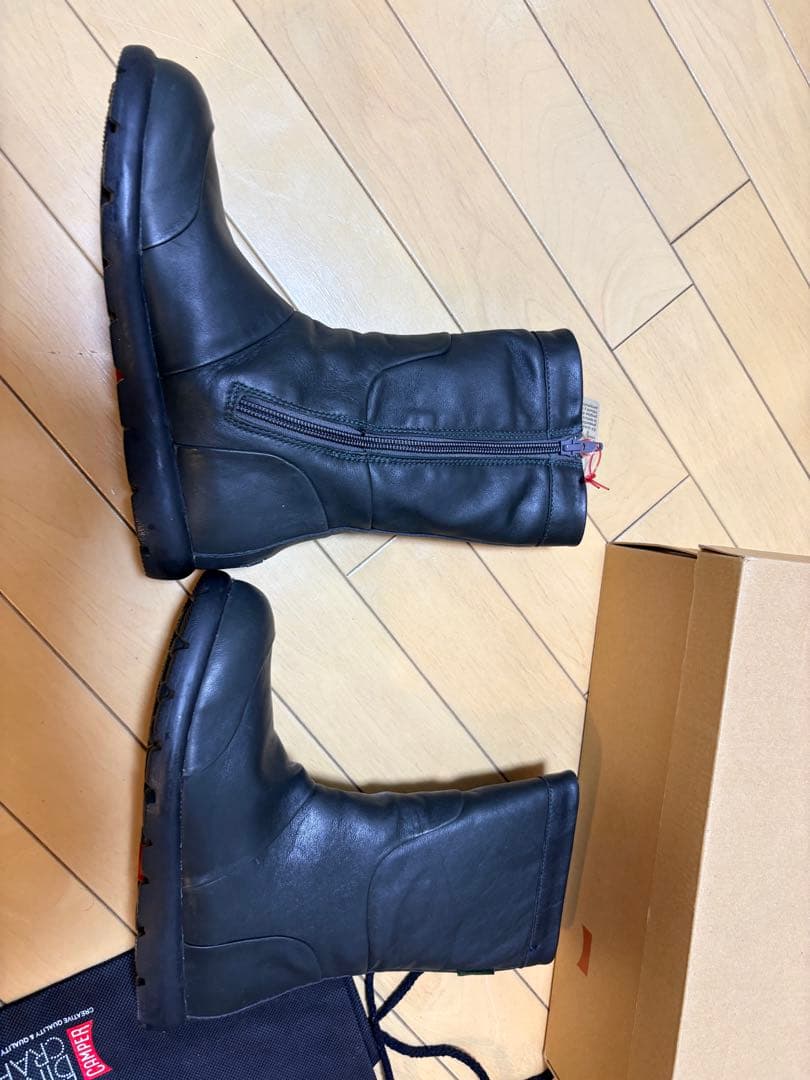 新品未使用カンペールペロータス アルパイン（Pelotas Alpine