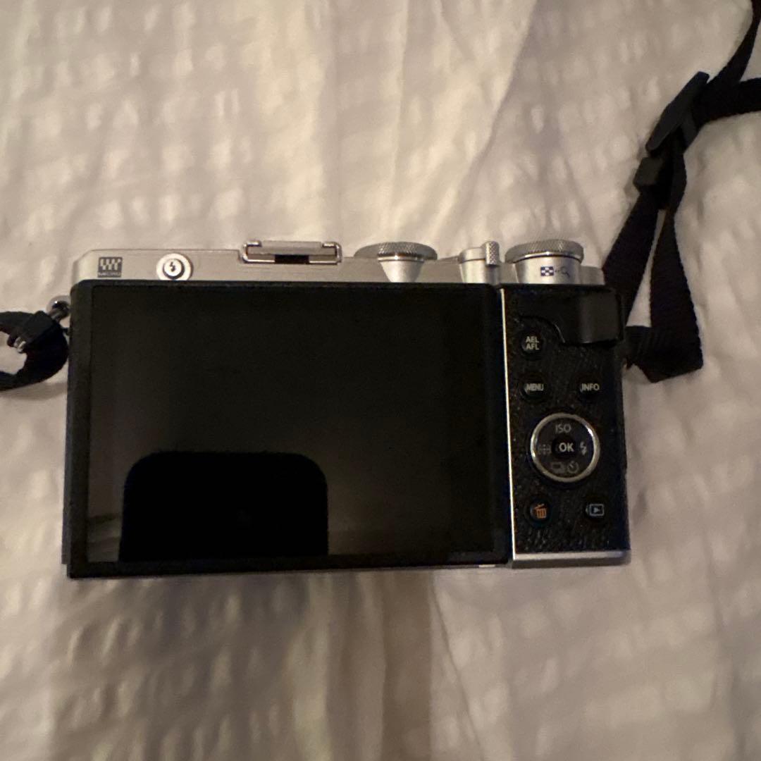 OLYMPUS PEN E-P7 レンズ３本セット