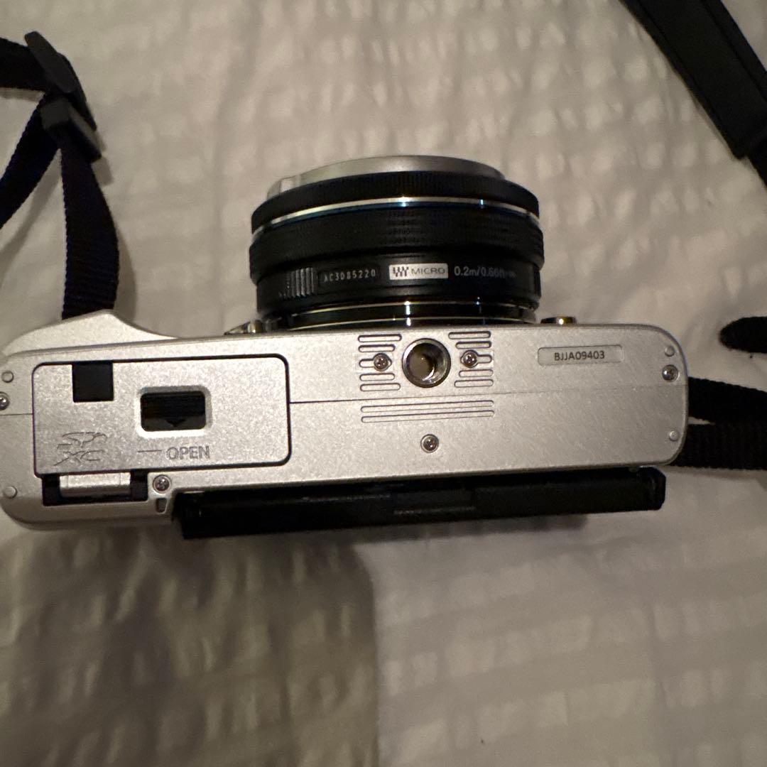 OLYMPUS PEN E-P7 レンズ３本セット