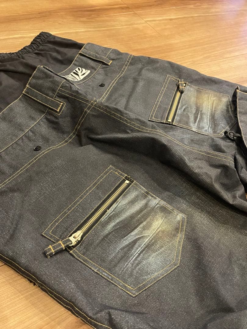 スノーボードウェア 上下セット Lサイズ 686 GUSH