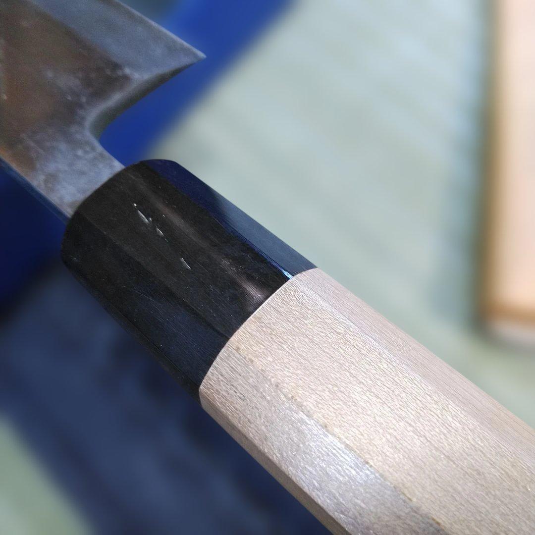 城山　身卸出刃包丁　240ミリ(八寸)