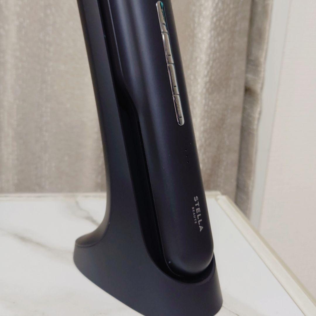 ステラボーテ レーザー＆EMS リフトブラシ PRO