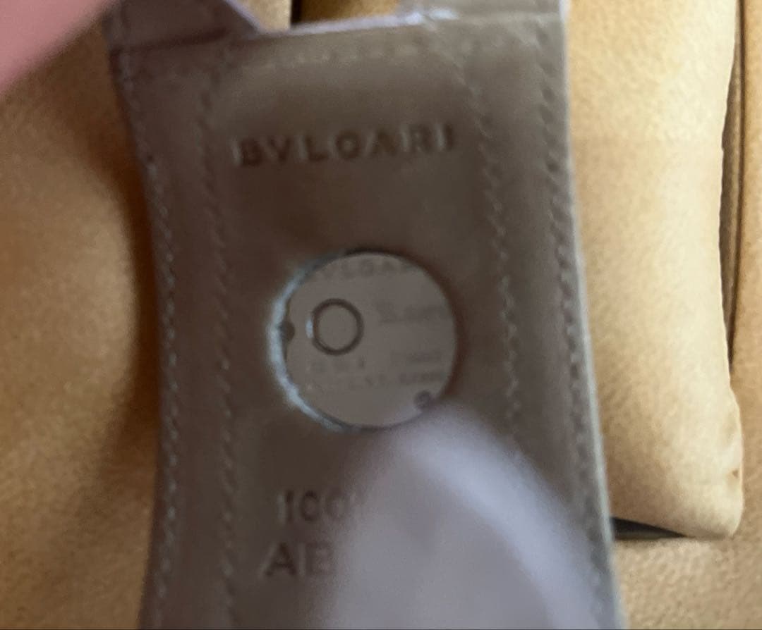 週末限定価格　未使用　ブルガリ　BZ22S　ビーゼロワン　マンシェット　シェル盤