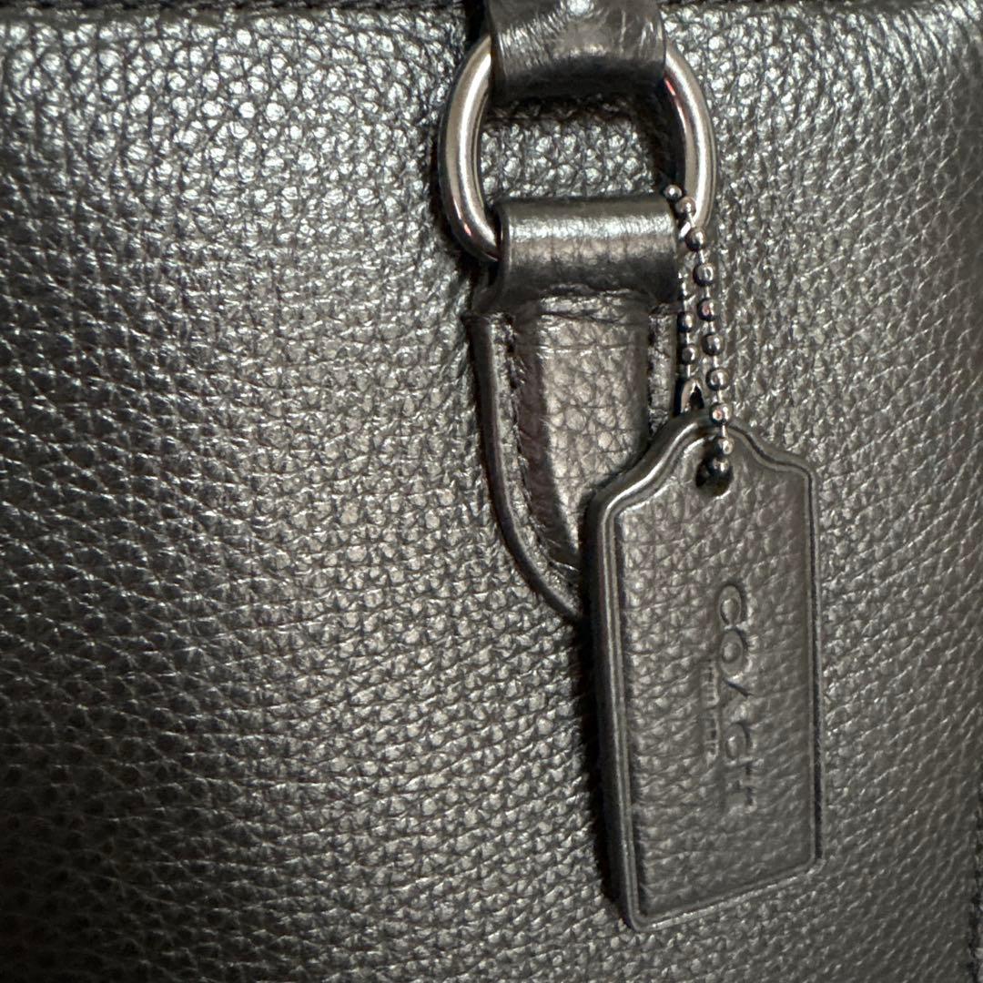 コーチ　ディラントートバッグ　ほぼ未使用