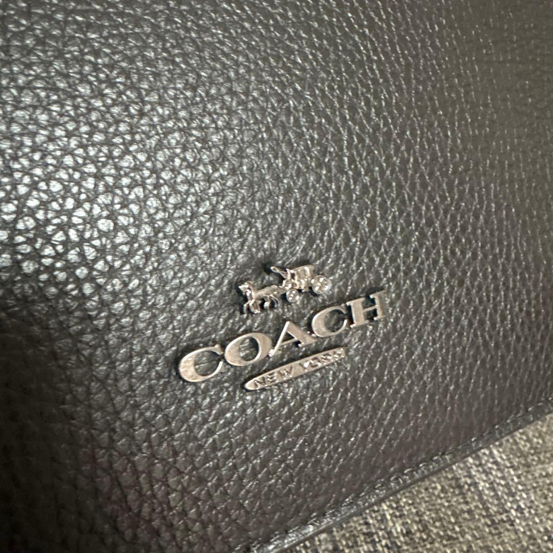 コーチ　ディラントートバッグ　ほぼ未使用