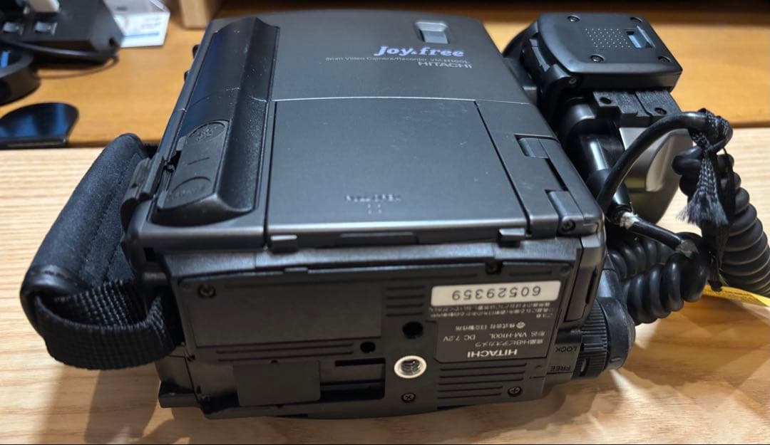 正常動作確認美品◆日立ビデオカメラ Hi8 VM－Ｈ1００Ｌ　はなれワザ