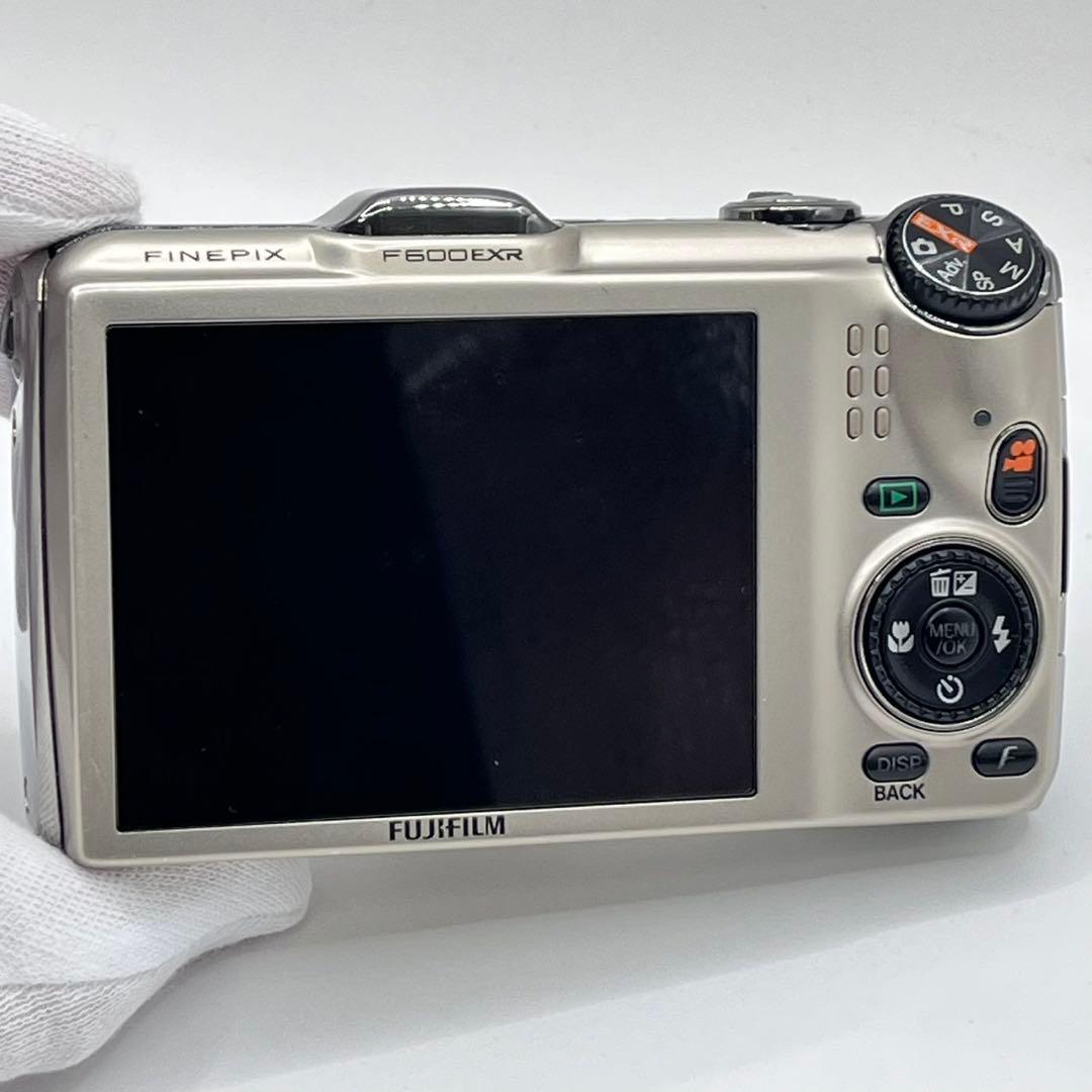 デジタルカメラ Fujifilm FinePix F600EXR