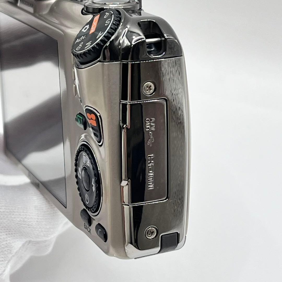 デジタルカメラ Fujifilm FinePix F600EXR