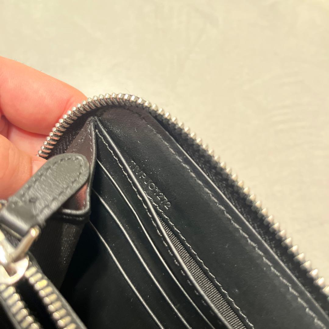 状態良好 Burberry バーバリー ラウンドファスナー長財布 TB