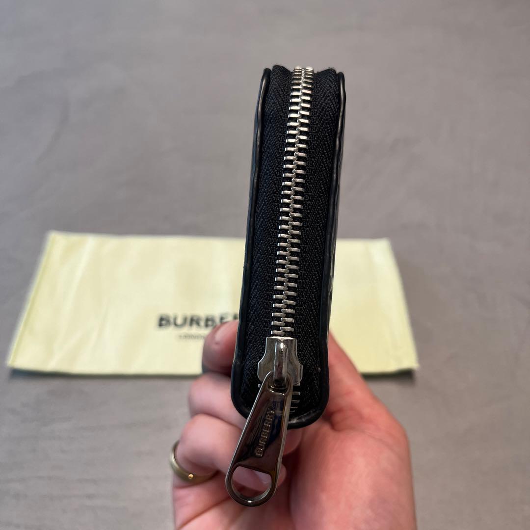 状態良好 Burberry バーバリー ラウンドファスナー長財布 TB