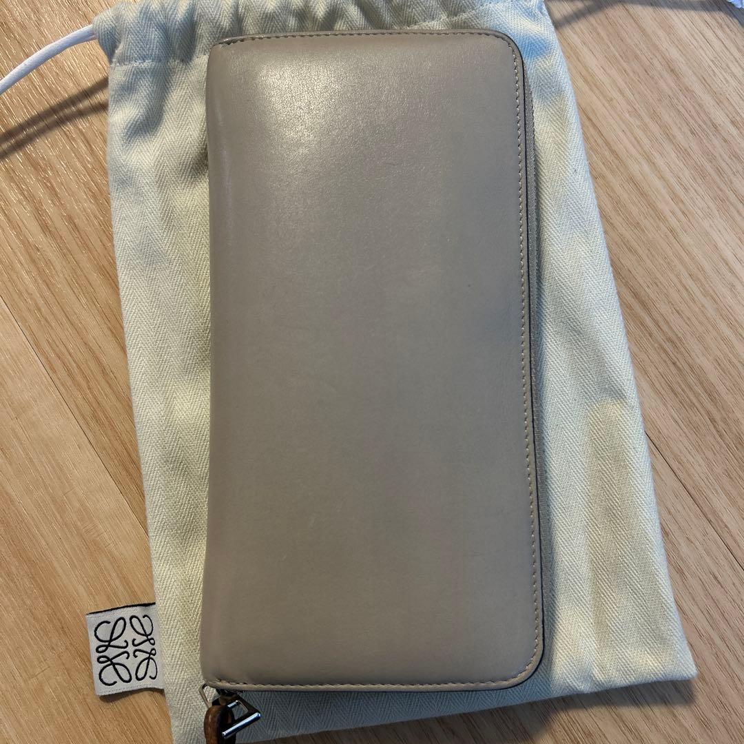 LOEWE ロエベ 【アナグラム】ラウンドファスナー