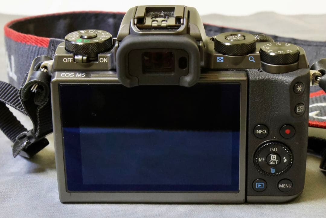 Canon EOS M5レンズセット