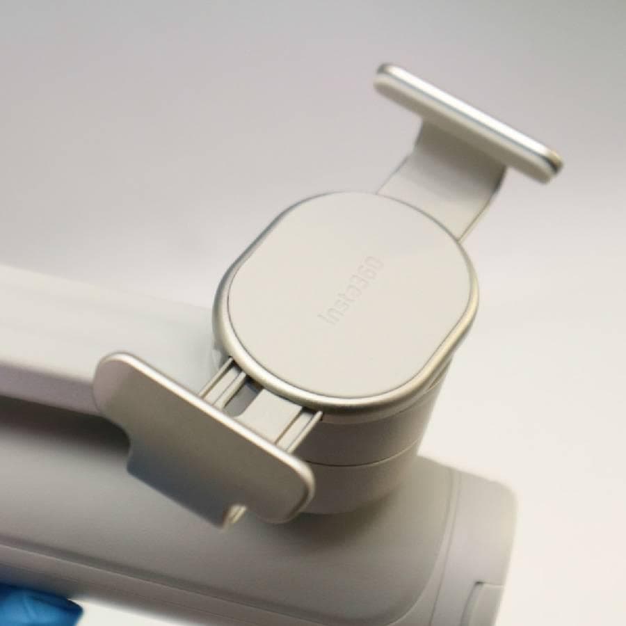 展示品 Insta360 Flow2Pro クリエイターキット スマホ用ジンバル