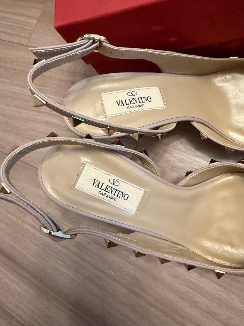 VALENTINO スリングバックパンプス