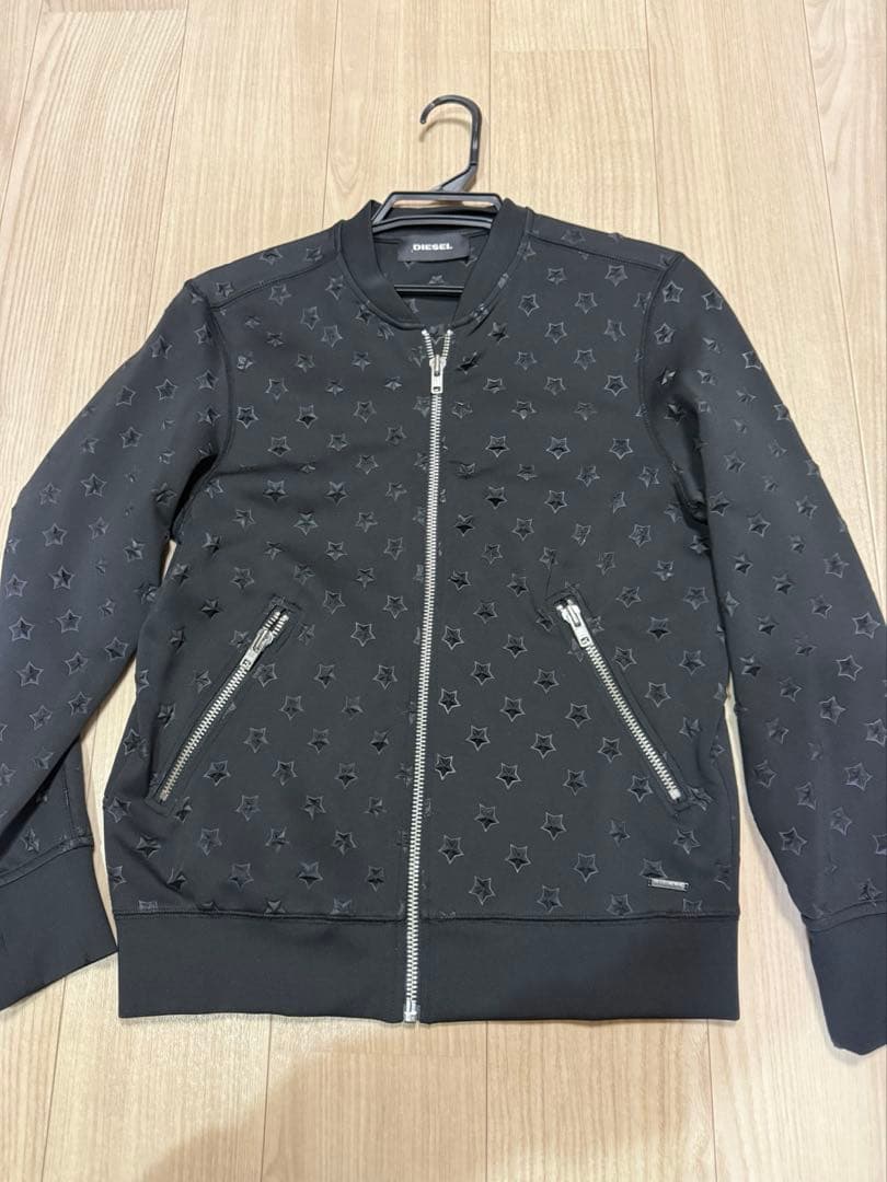 【即完売品】DIESEL　ディーゼル 星柄 ブルゾン MA-1 ジャケット