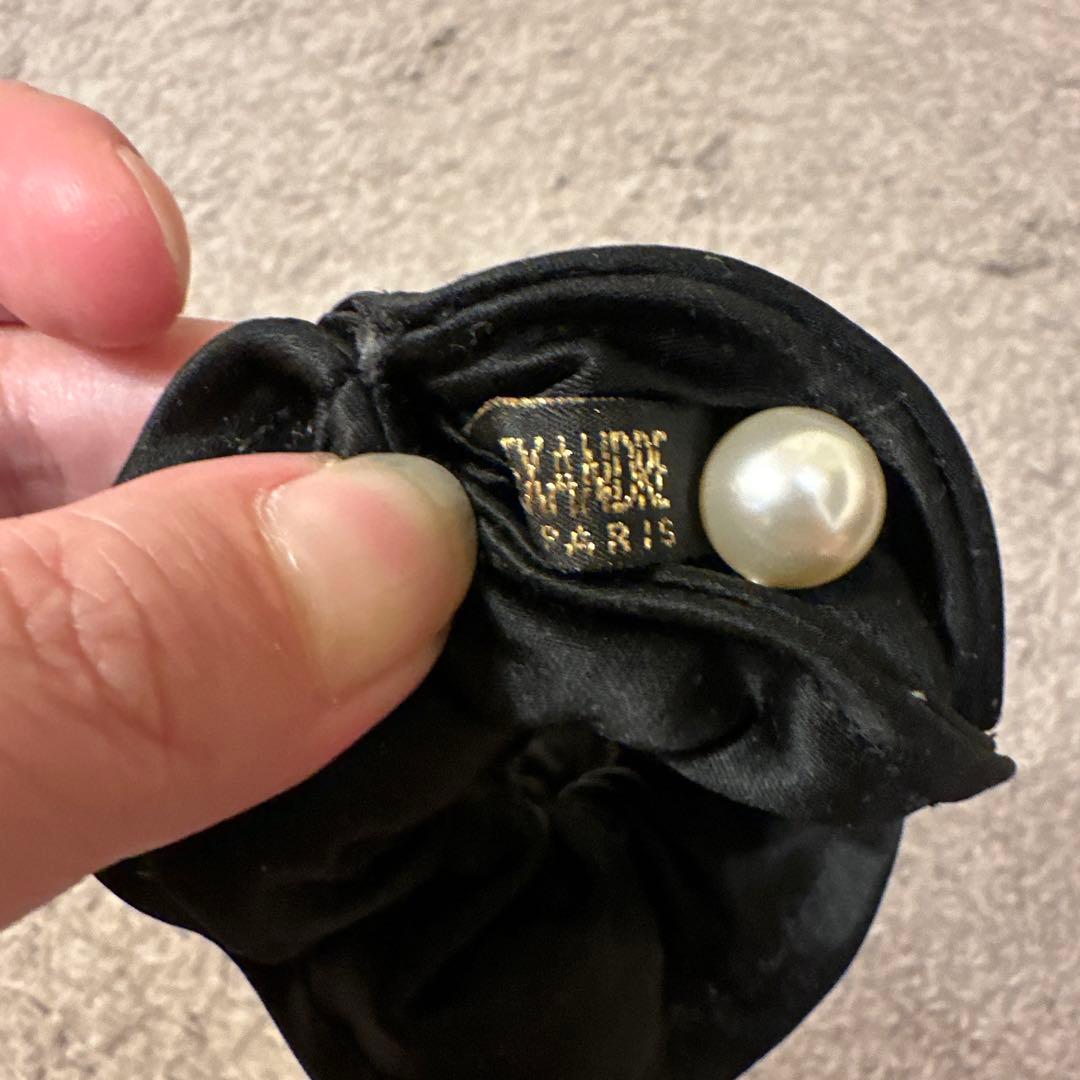 美品 ALEXANDRE DE PARISパールブラックシュシュ