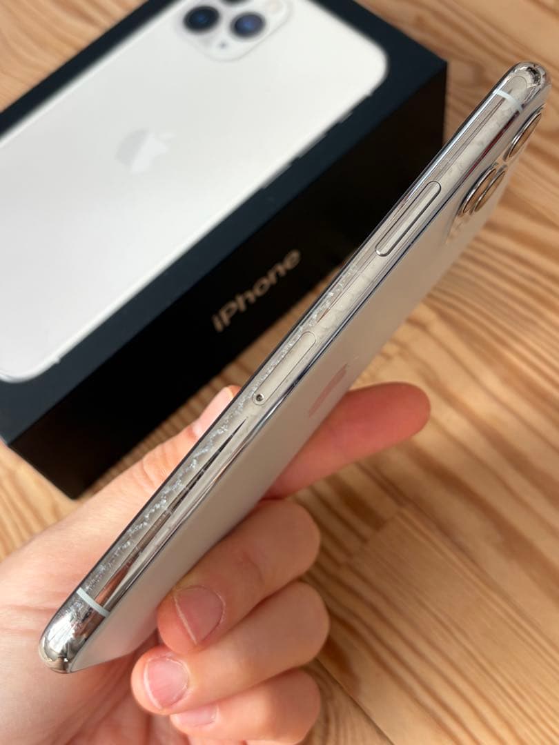 Apple iPhone 11 Pro シルバー 本体　64gb 箱付き