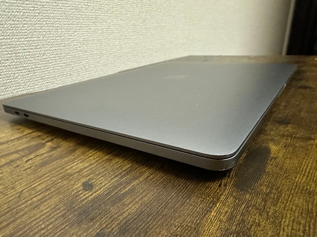 【最終値下げ】MacBook Pro 13_2022 M2/8GB/256GB