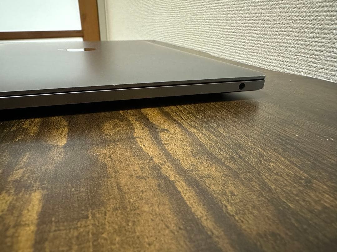 【最終値下げ】MacBook Pro 13_2022 M2/8GB/256GB