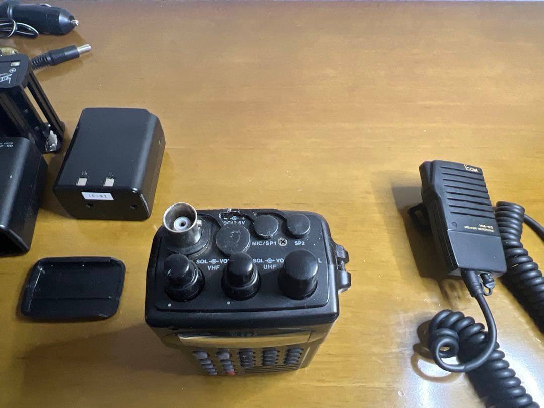 【広域受信】ICOM IC-W2デュアルバンドアマチュア無線機アンテナセット付