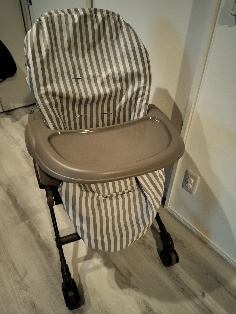 鹿児島発 コンビ ネムリラ AUTOSWING BEDI おやすみドーム付