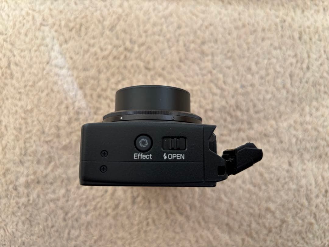 【期間限定値下げ】RICOH GR コンパクトデジタルカメラ