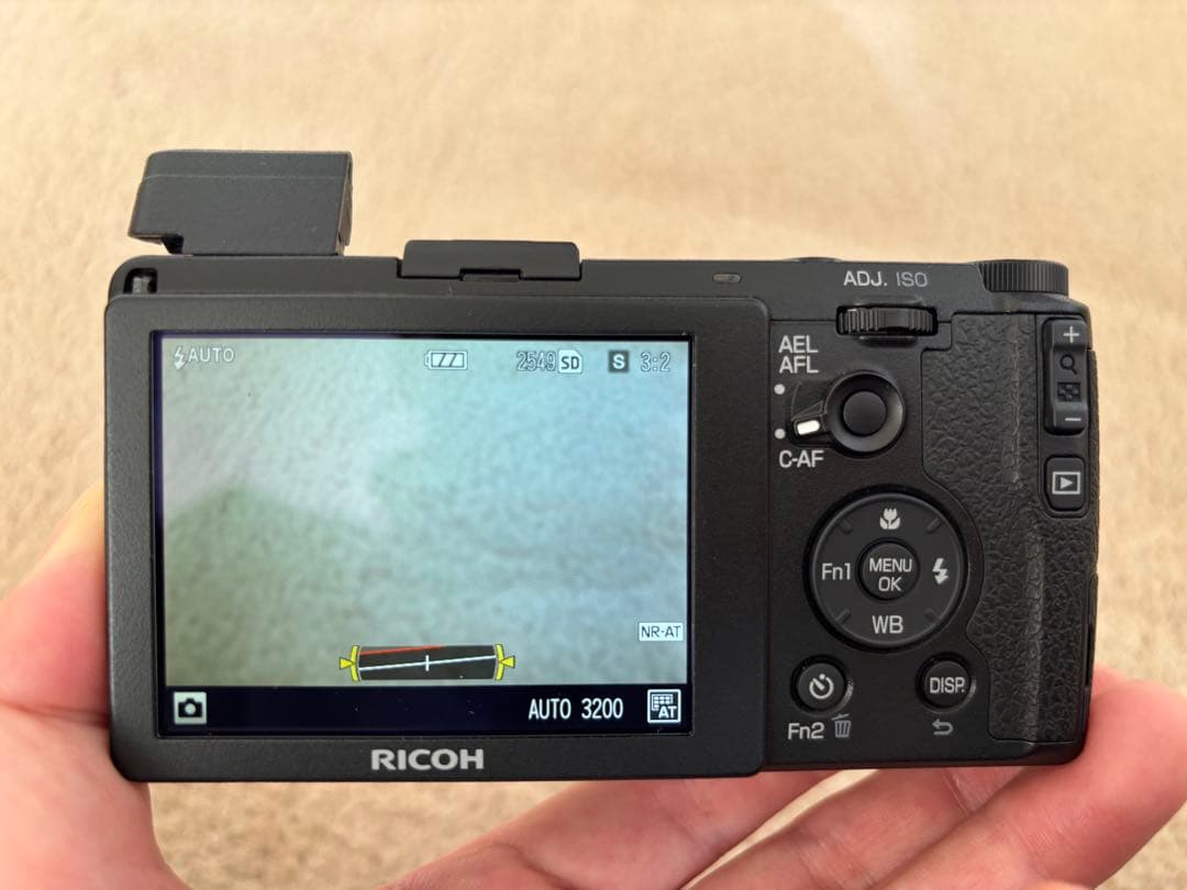 【期間限定値下げ】RICOH GR コンパクトデジタルカメラ