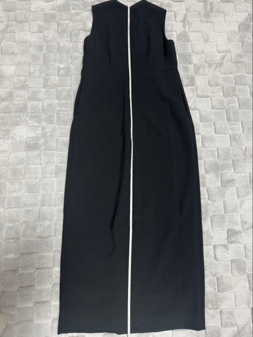 【新品未使用】ヤマダヤ福袋2026年 Aga Black 黒のアンサンブルドレス