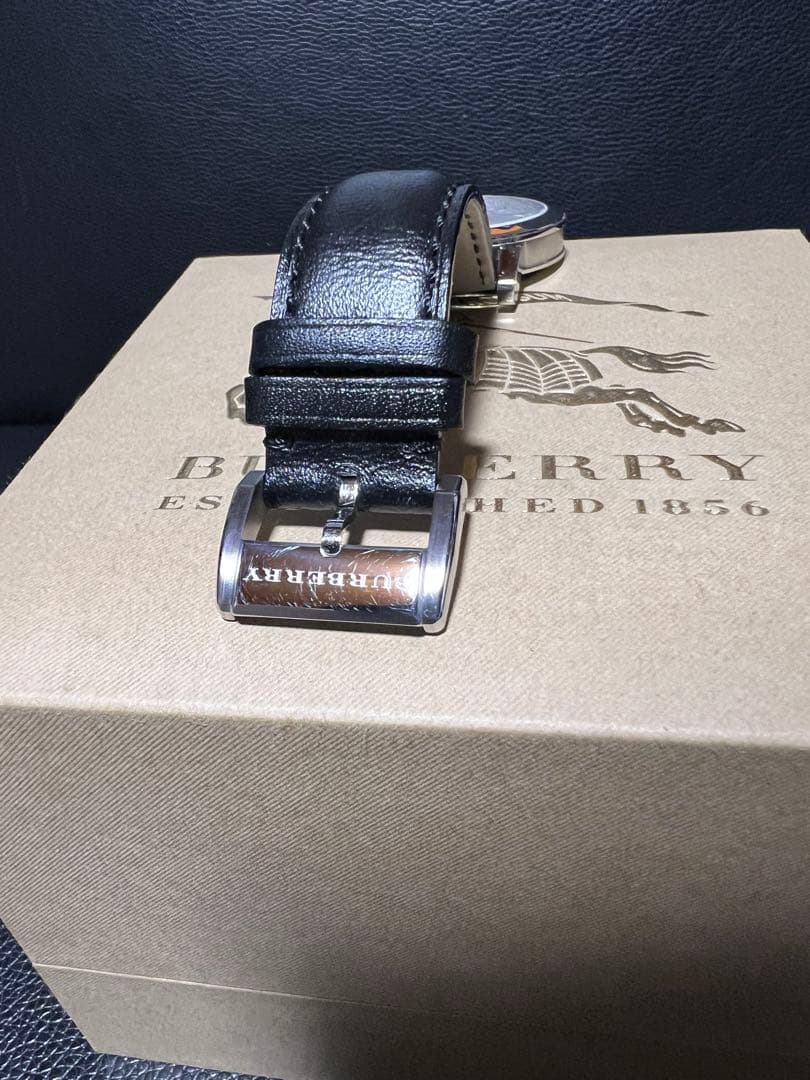 BURBERRY バーバリー　腕時計